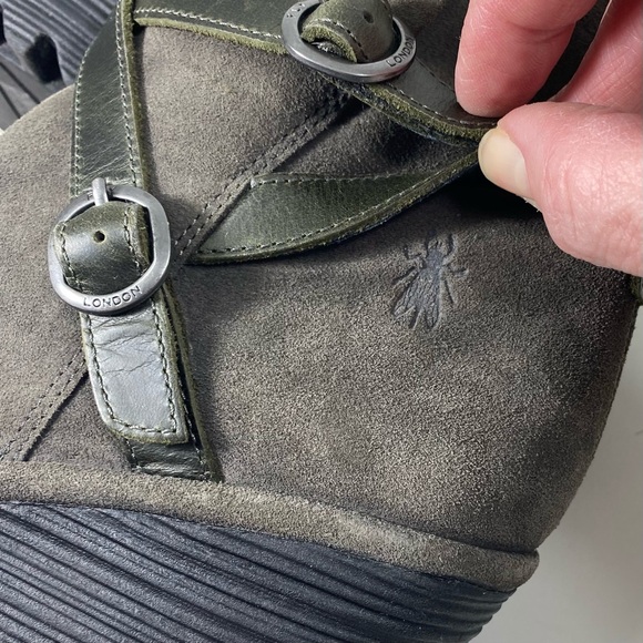 Fly London YEMO274FLY Sludge Gray Olive Suede Leather Wedge Ankle Boots 7.5 38 - Picture 4 of 14